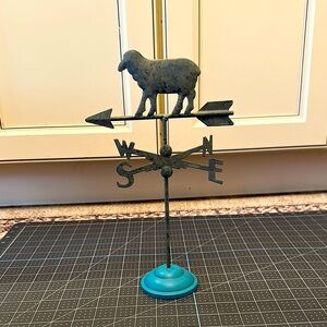 Metal sign with arrow 4 for $20 sale!